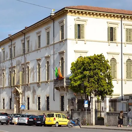 Apartment Maffei 8 *